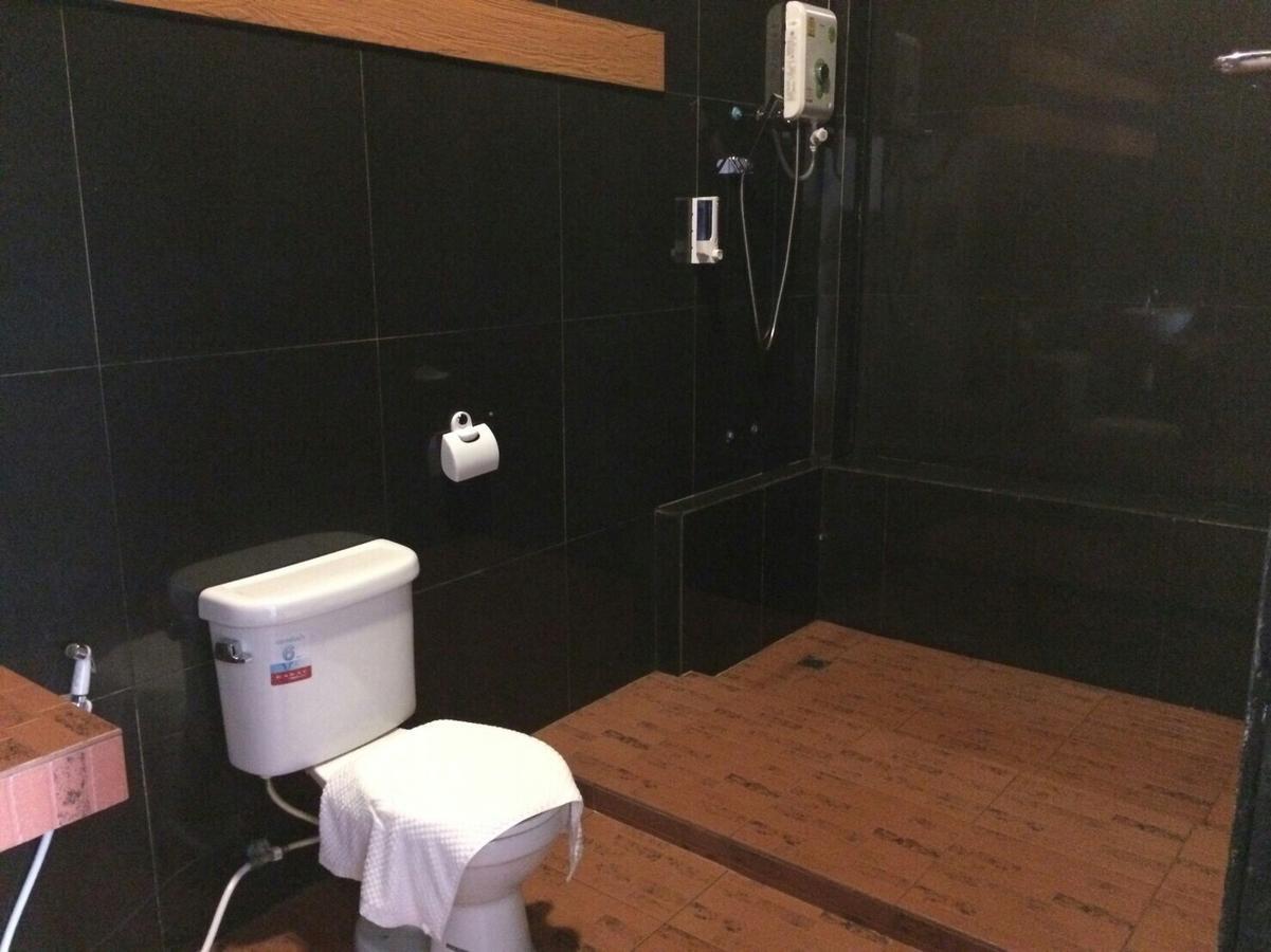 River Nature Hotel Surat Thani Extérieur photo